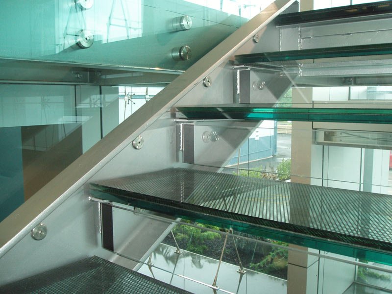 Why to prefer tempered laminated glass as compare to untreated glass