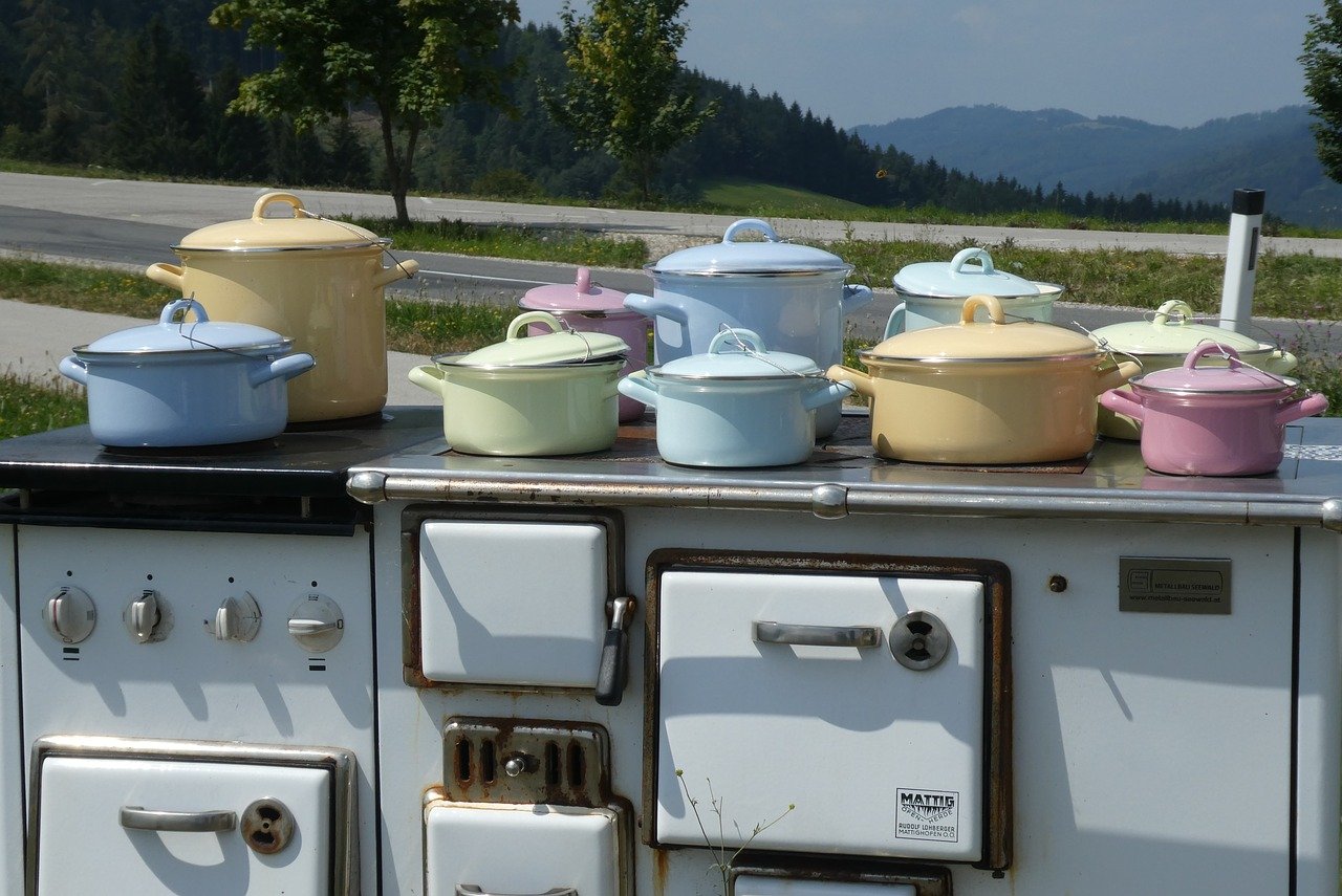 Why Granite Cookware Sets Are The Best Choice For You